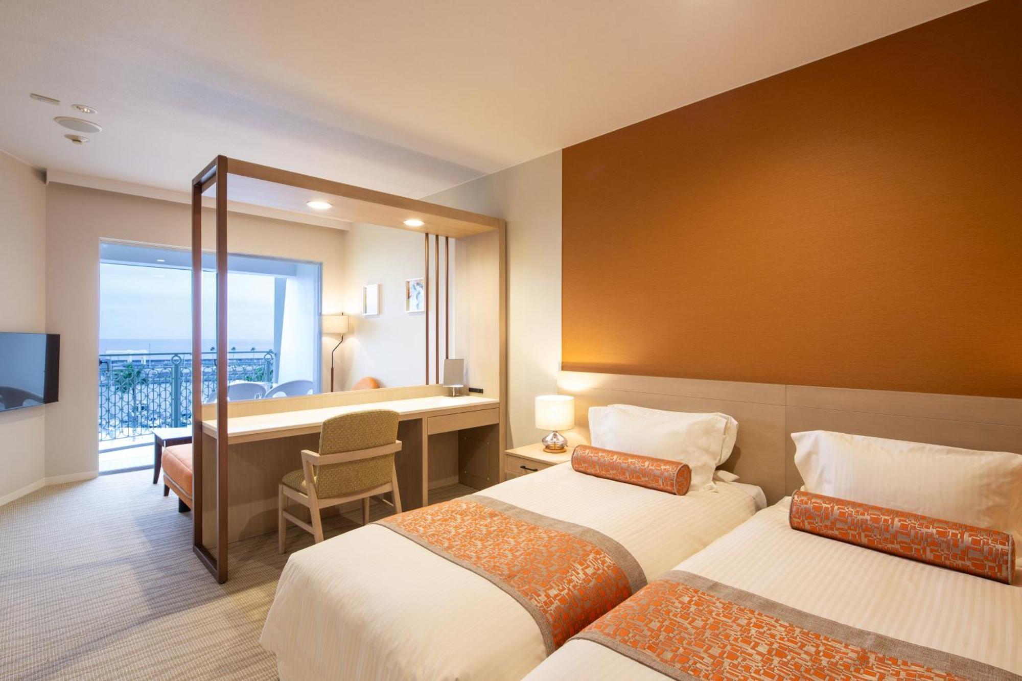 Wakayama Marina City Hotel Bagian luar foto