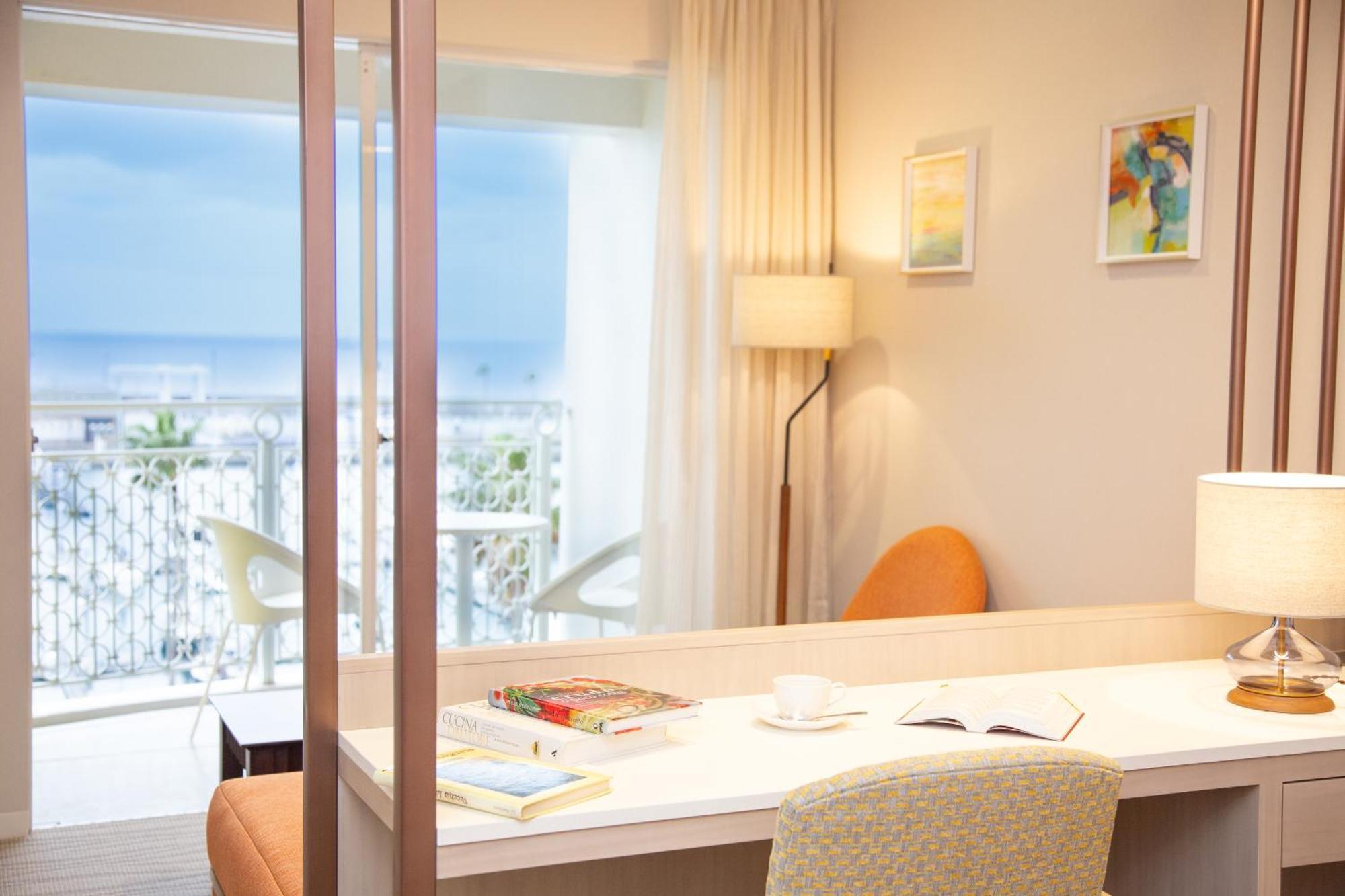 Wakayama Marina City Hotel Bagian luar foto